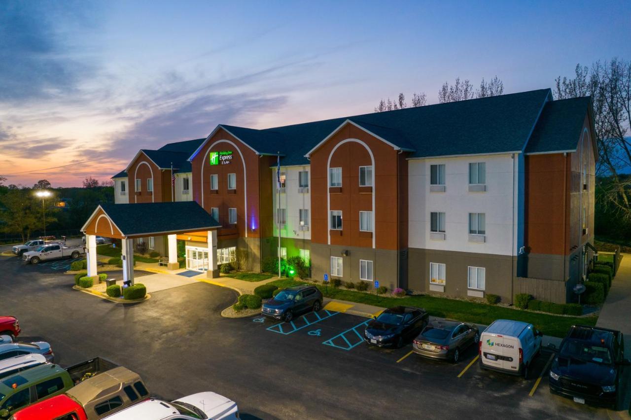 Holiday Inn Express Hotel&Suites Bedford Exterior foto